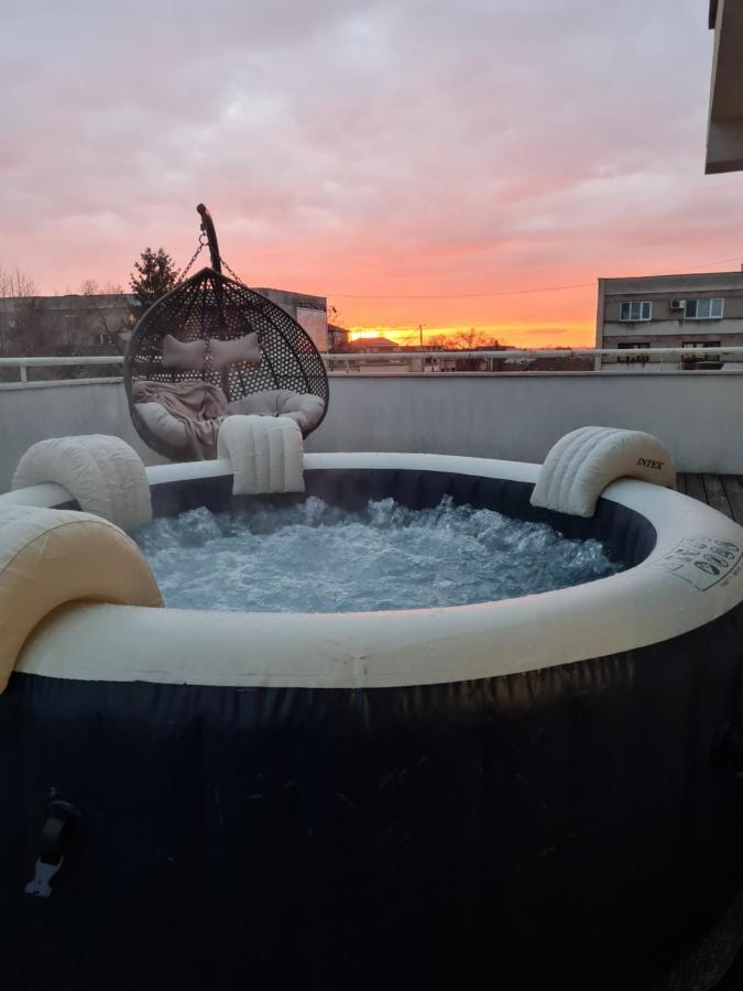 Ferienwohnung Arad Wellness Exterior foto